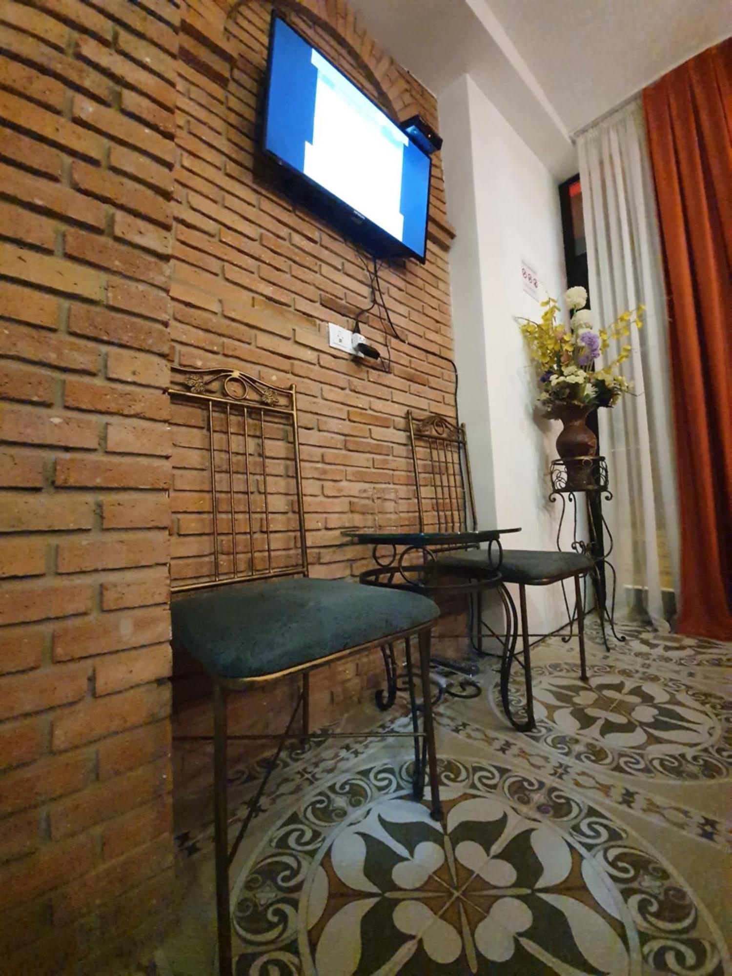 Janashia Boutique Hotels ティビリシ 部屋 写真