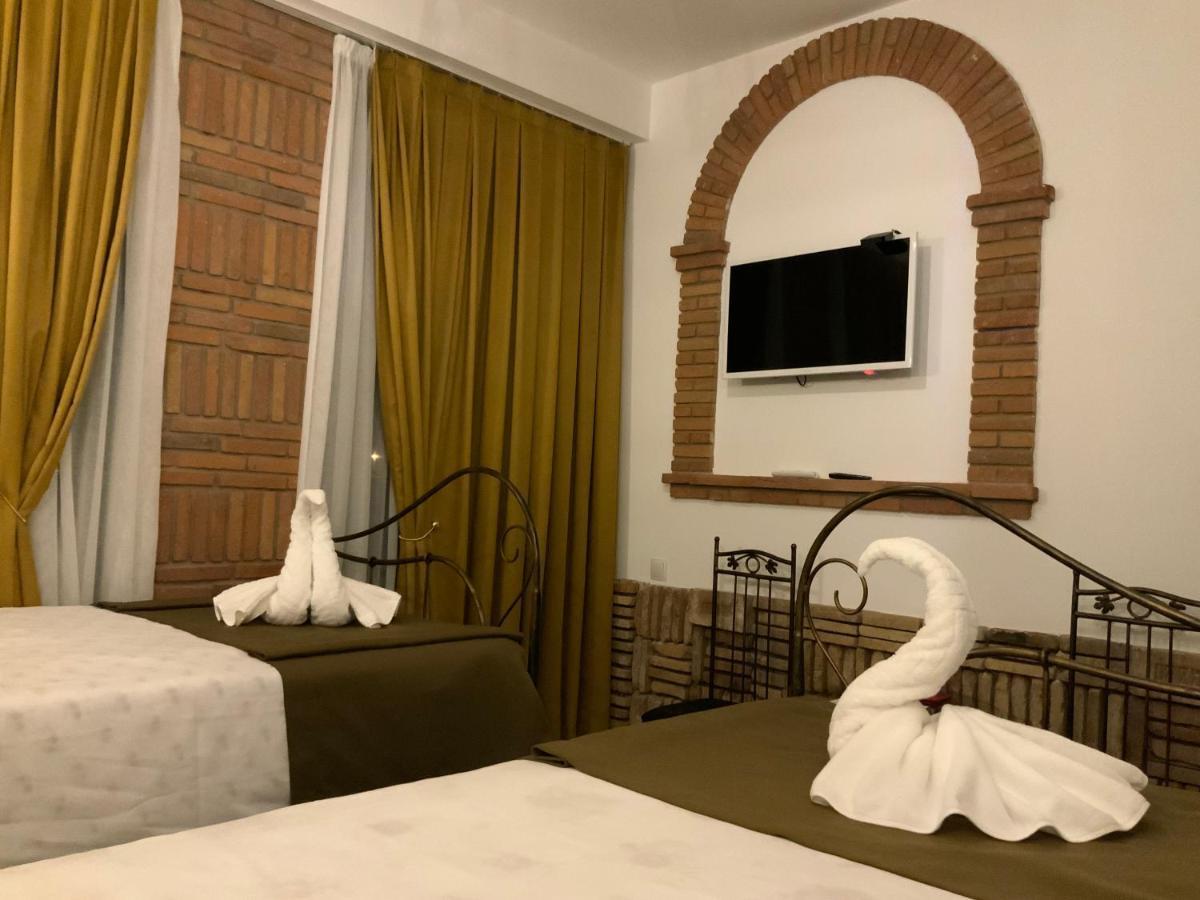 Janashia Boutique Hotels ティビリシ エクステリア 写真